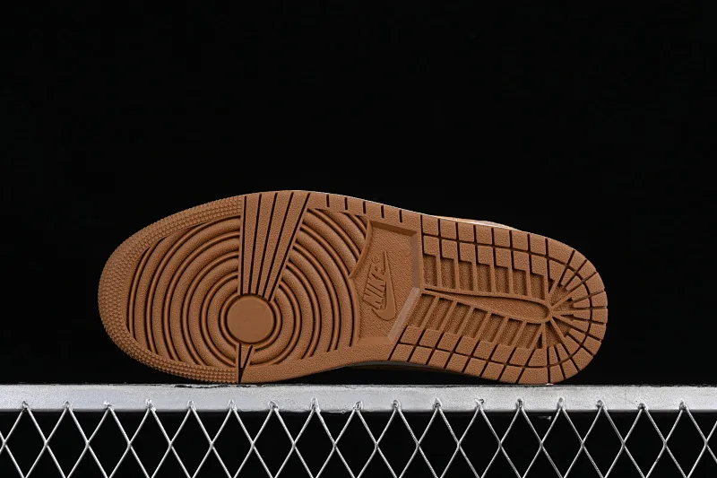 All Categories Air Jordan Jordan Series Basketball Shoes Air Jordan 1 Low Air Jordan 1 Low AJ1 Joe 1 Khaki Yellow Low State Cultural Casual Shoes HF5753-221